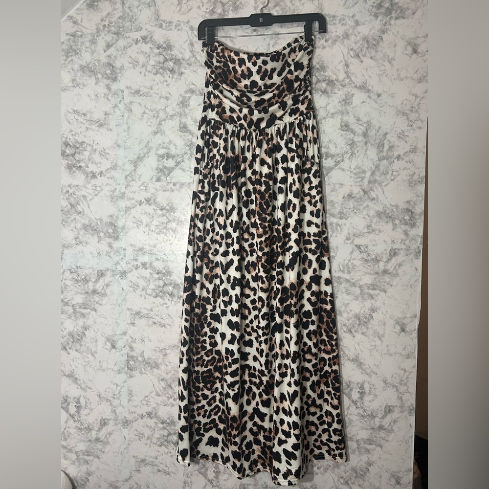 Glory Star Elegant Strapless Leopard Print Dress Sz S EUC
16